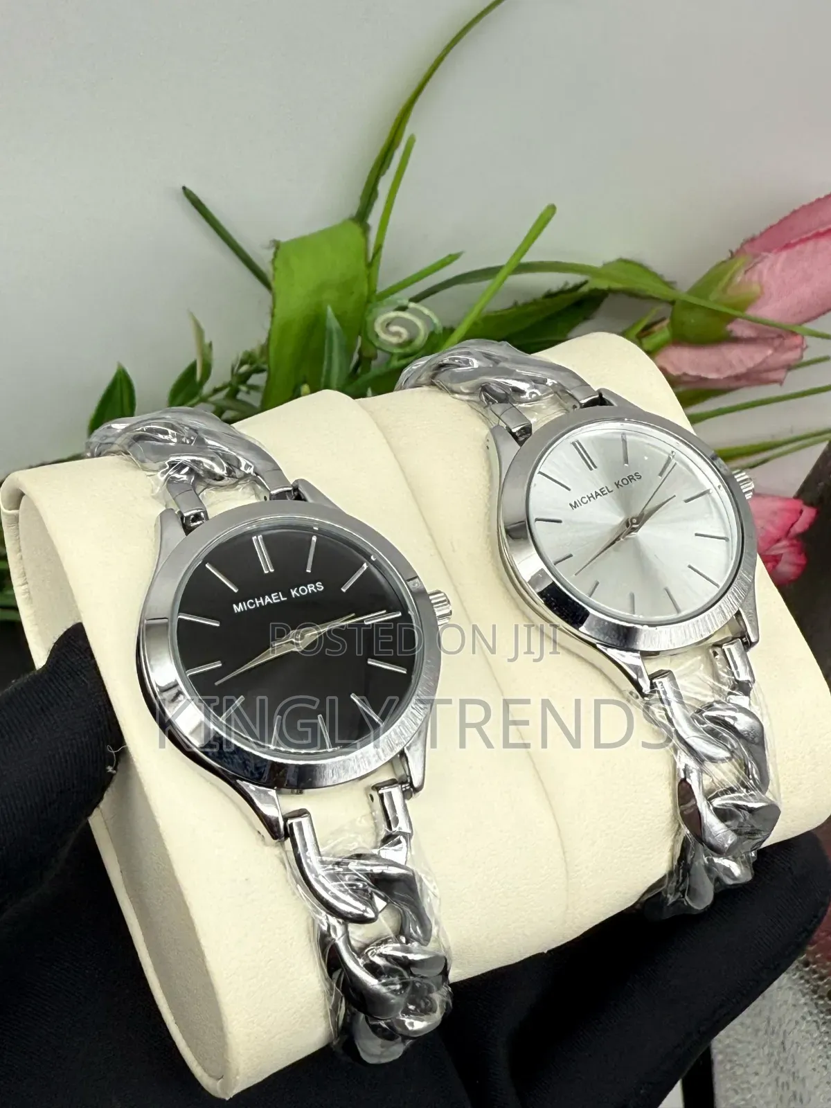 Female Mk Twisted Chain Wristwatch