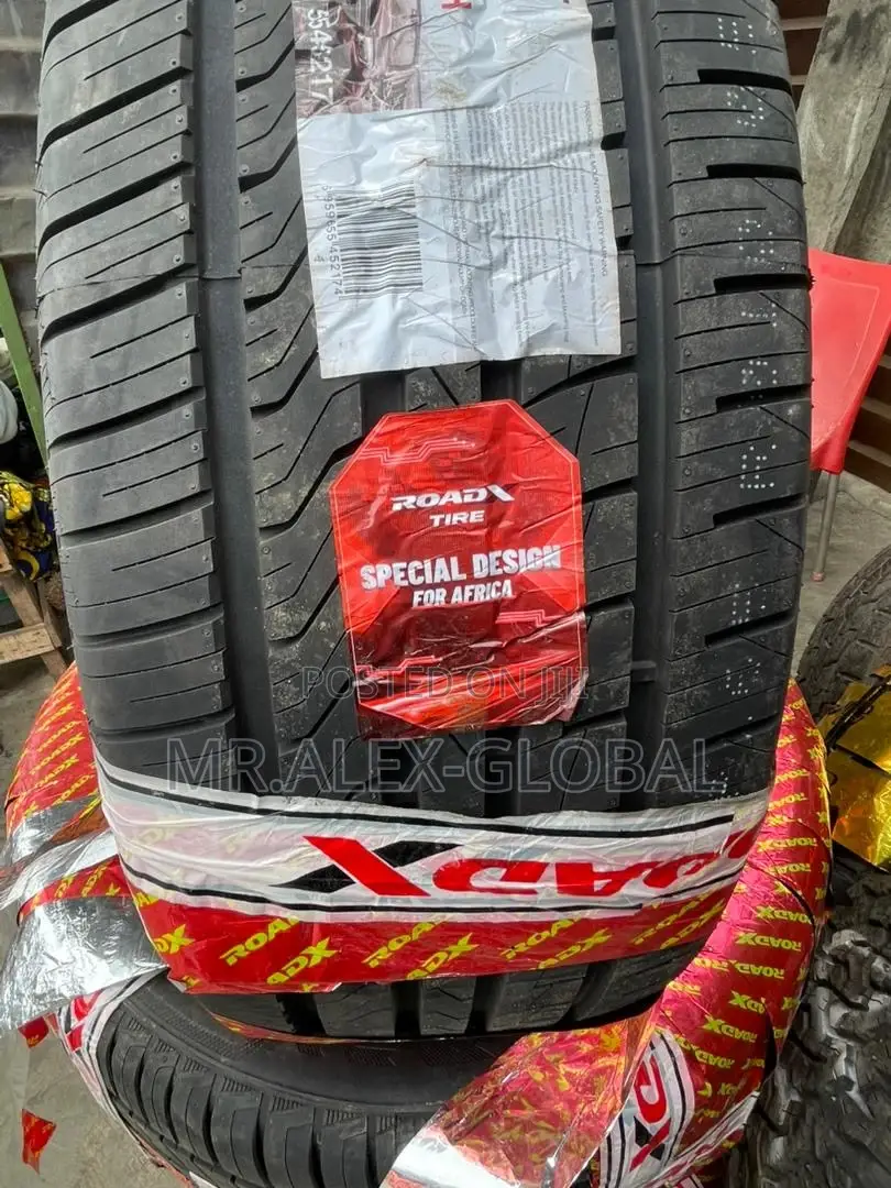 275/55/20 Brand New Roadx Tire
