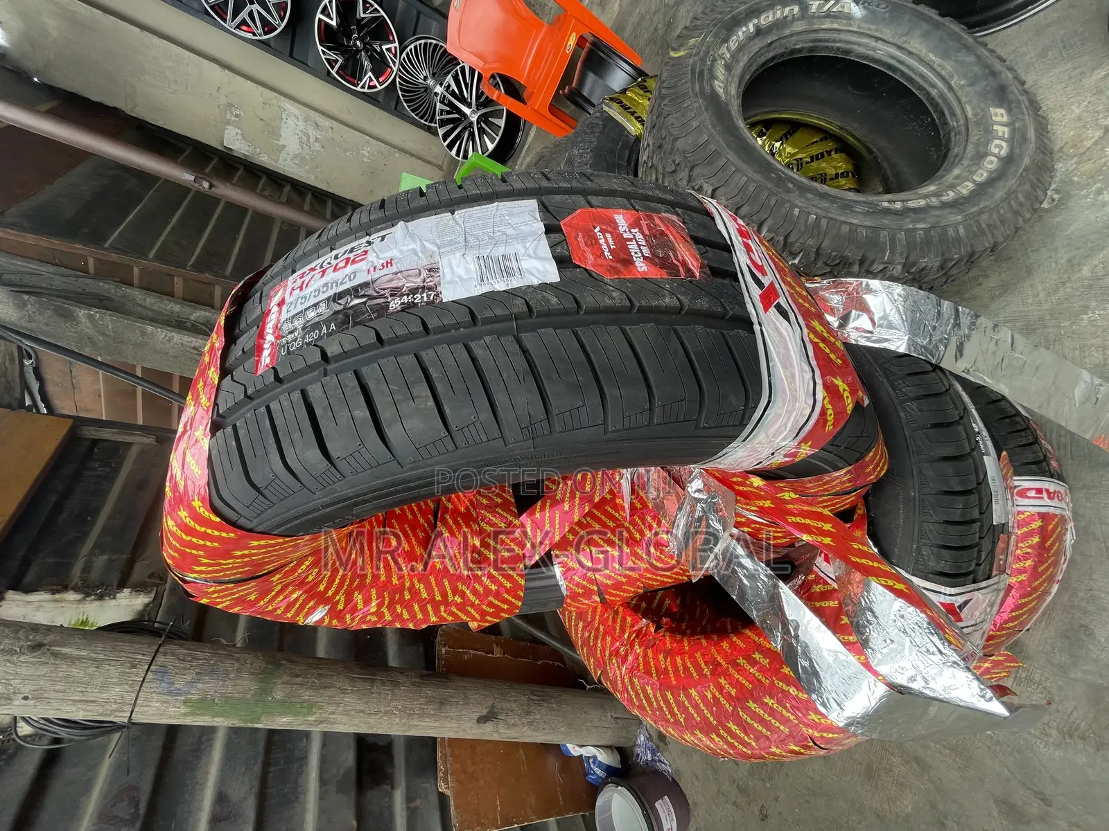 275/55/20 Brand New Roadx Tire
