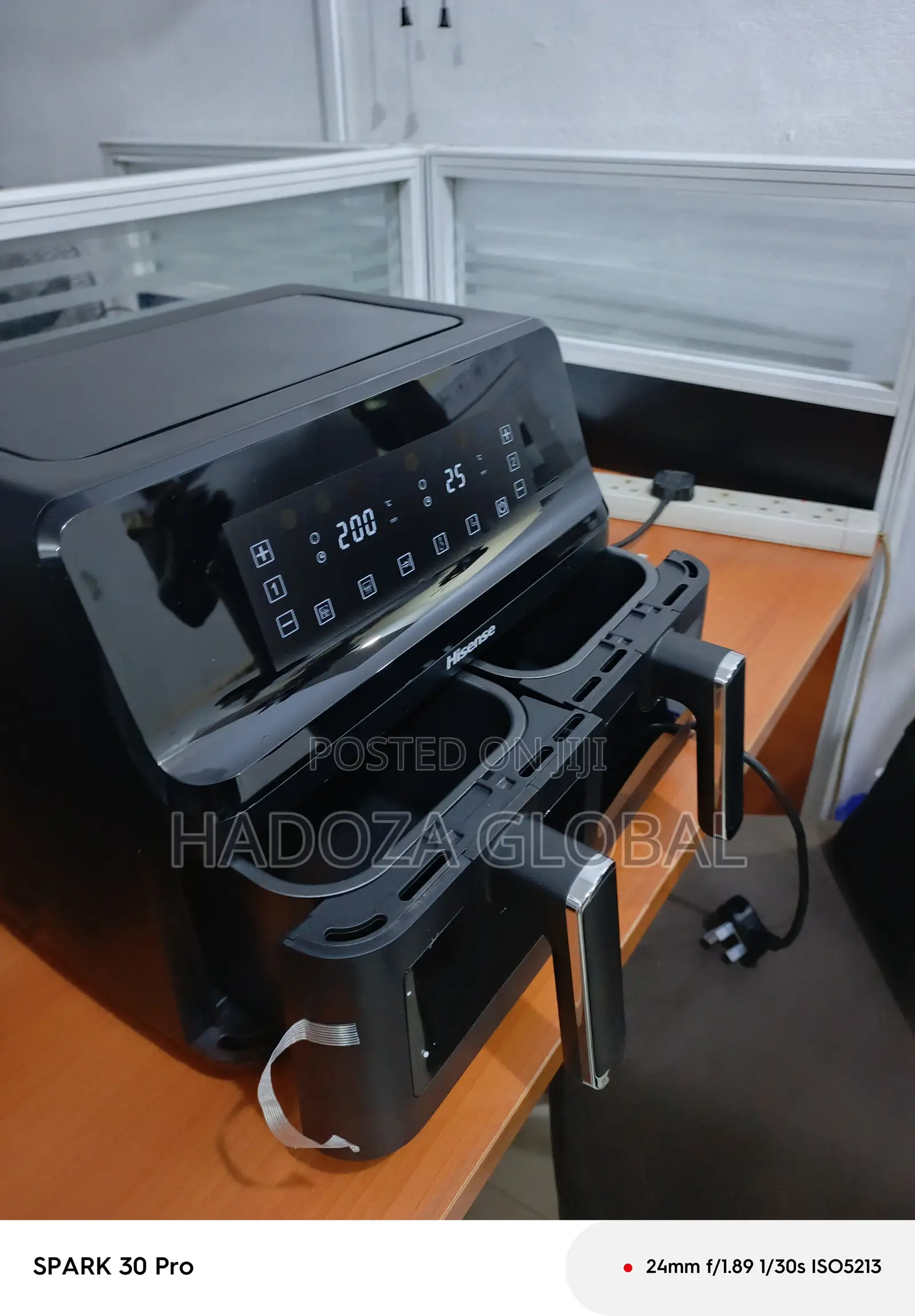 8-litre Hisense Dual-mode Kitchen Air Fryer