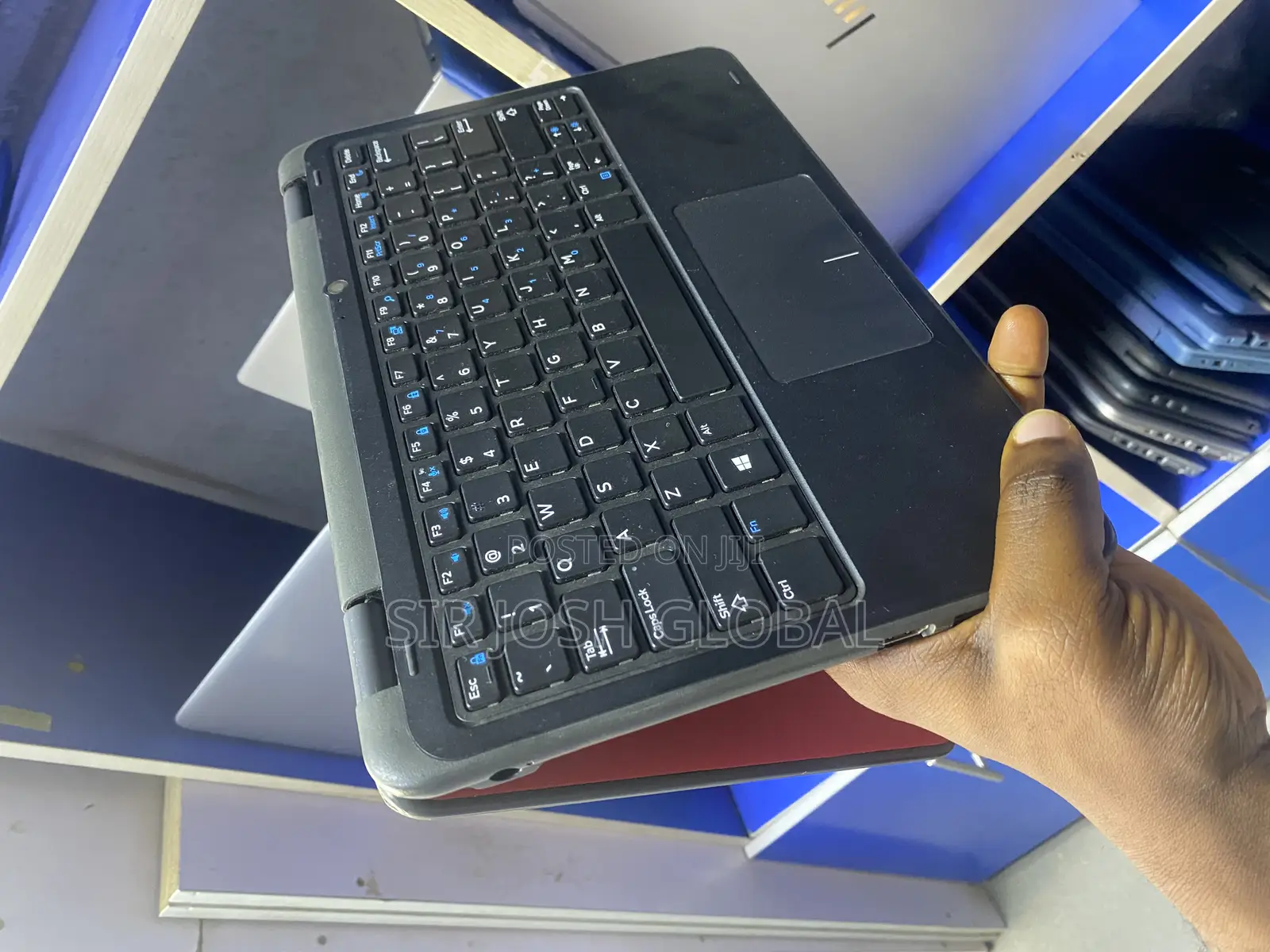 Laptop Dell Latitude 3189 4GB Intel Pentium SSD 128GB