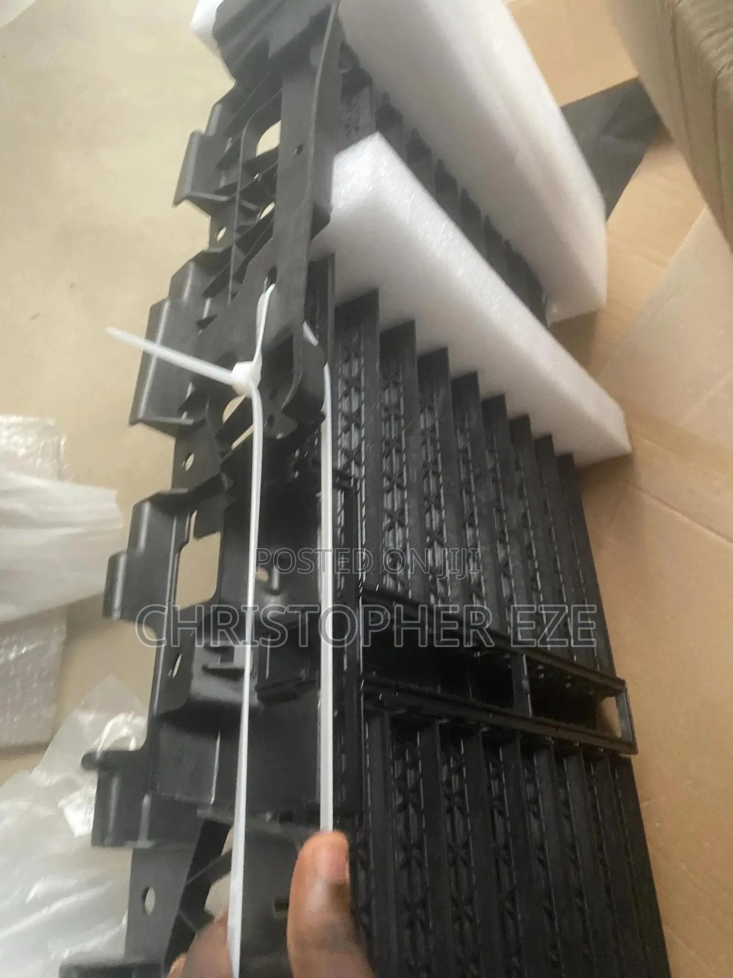 Ford F-150 Front Grille Seating Shutter 2015 2016 2017 2018