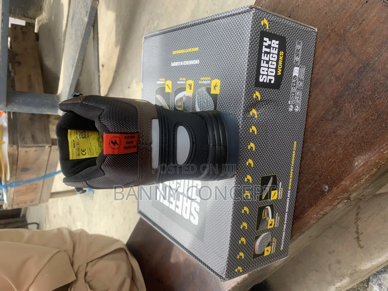 Mars Eh Safety Jogger Safety Boots