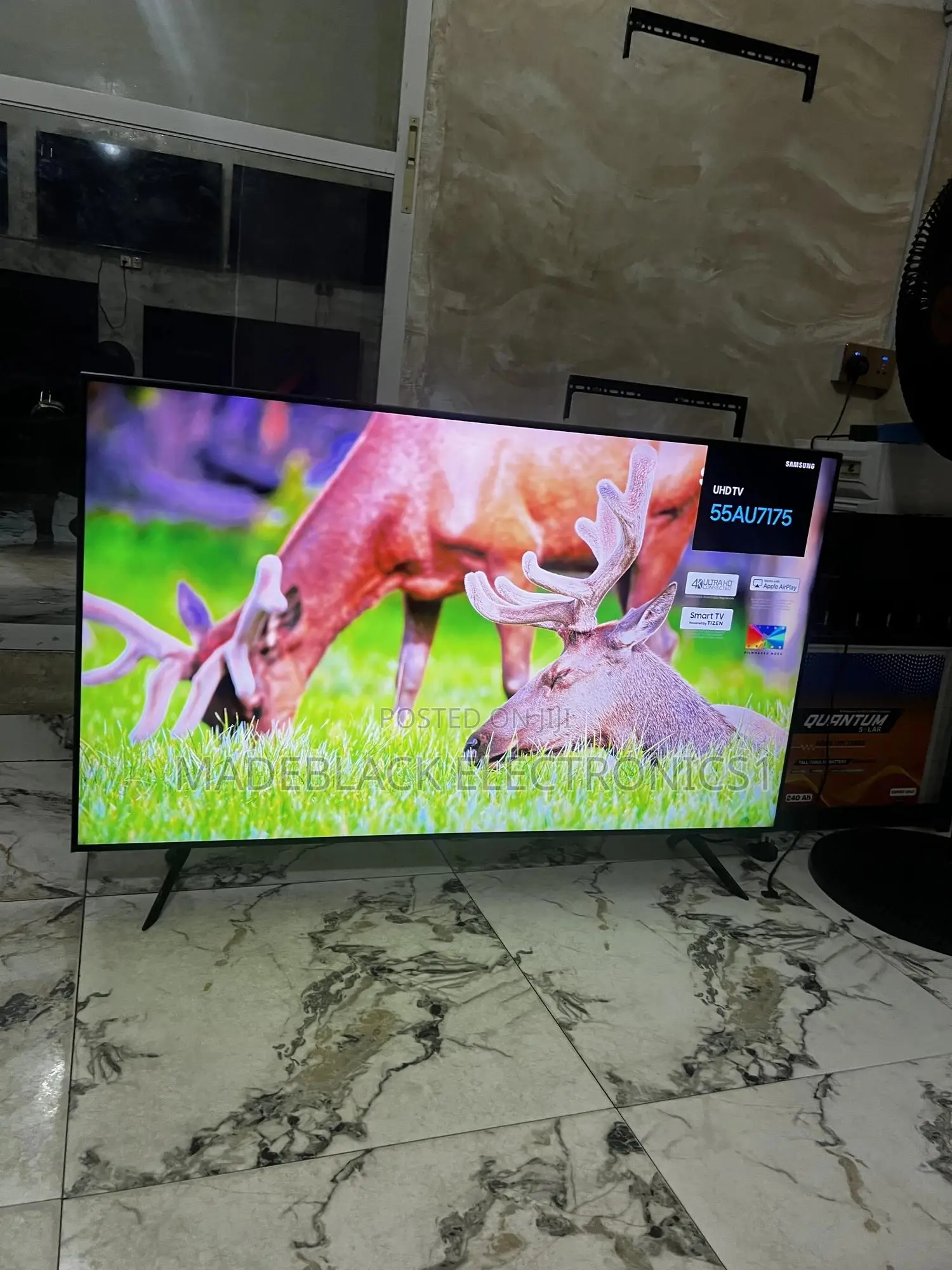 Samsung 55” Au Smart Tv – Crystal Uhd, Super Clean