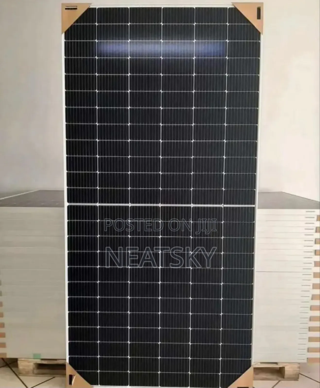 610w Ariona Solar Panel