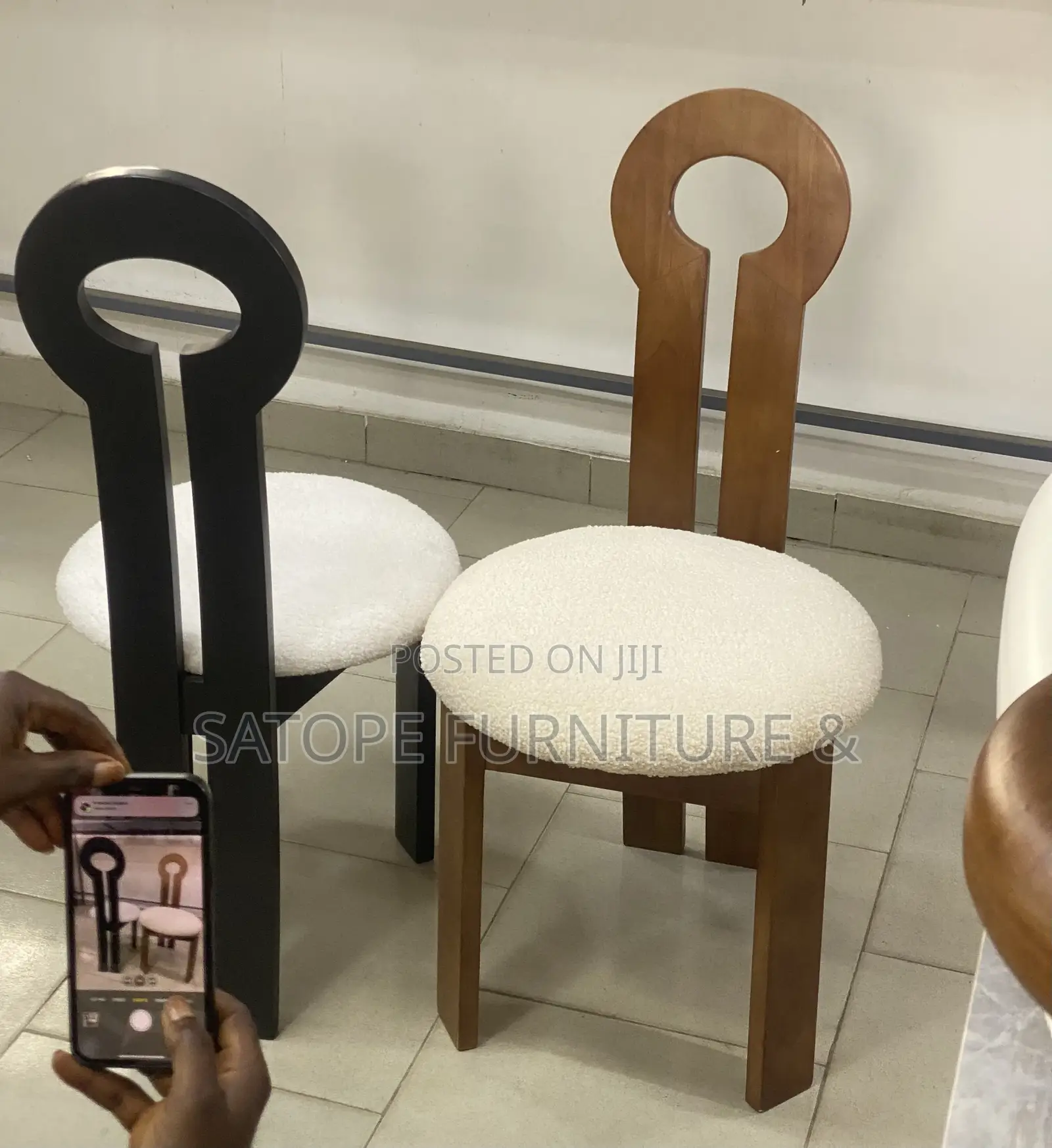 Elegant Design Dining Table and Chairs.