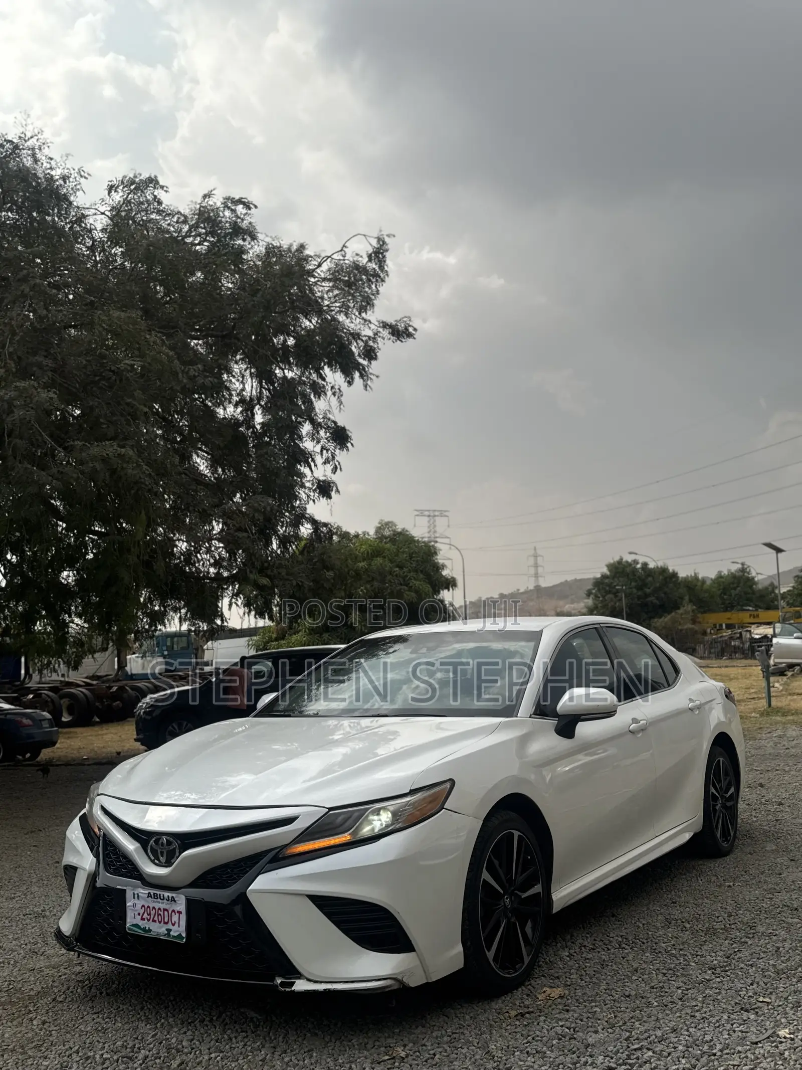 Toyota Camry 2018 White