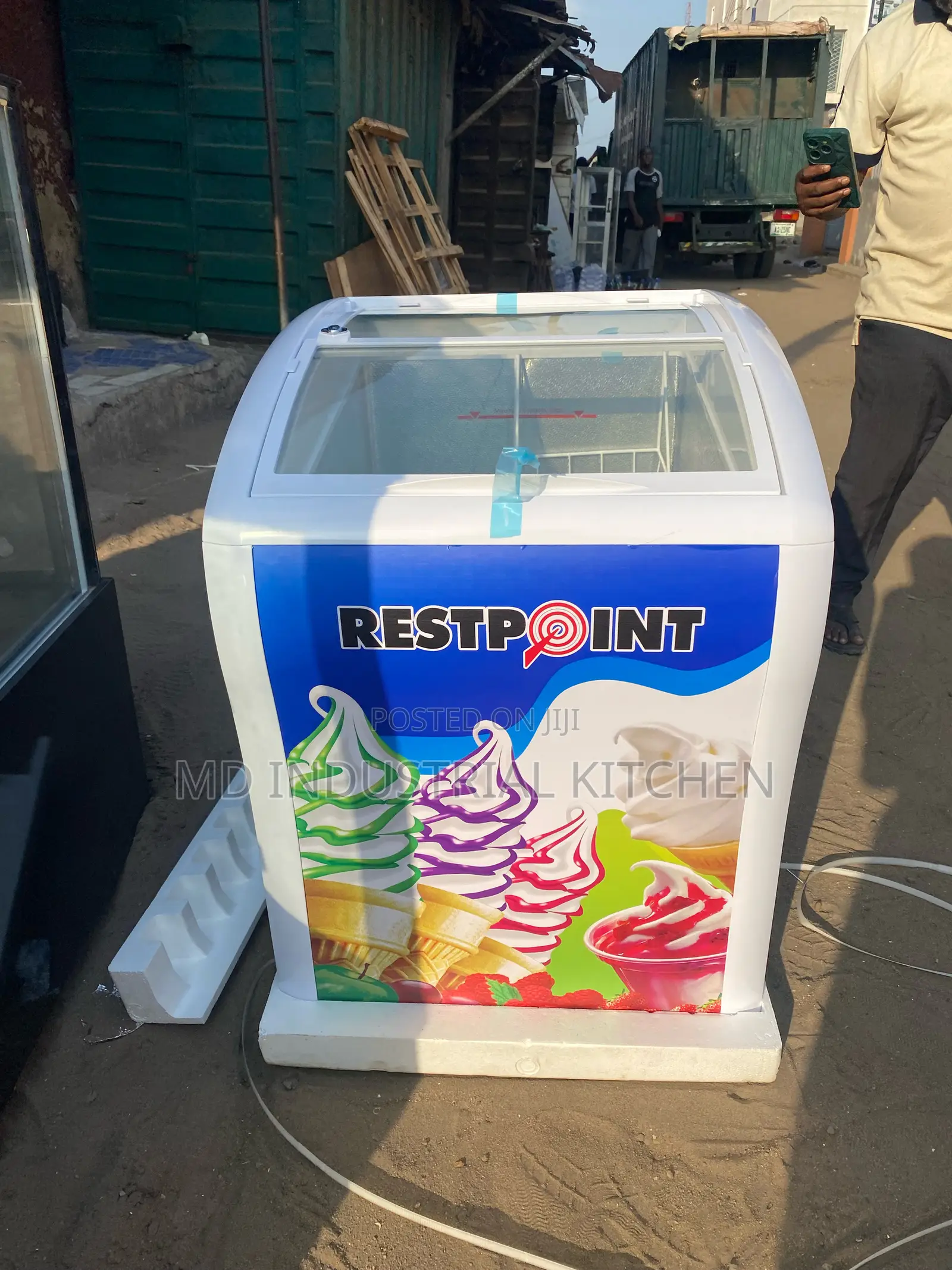 Restpoint Ice Cream Freezer
