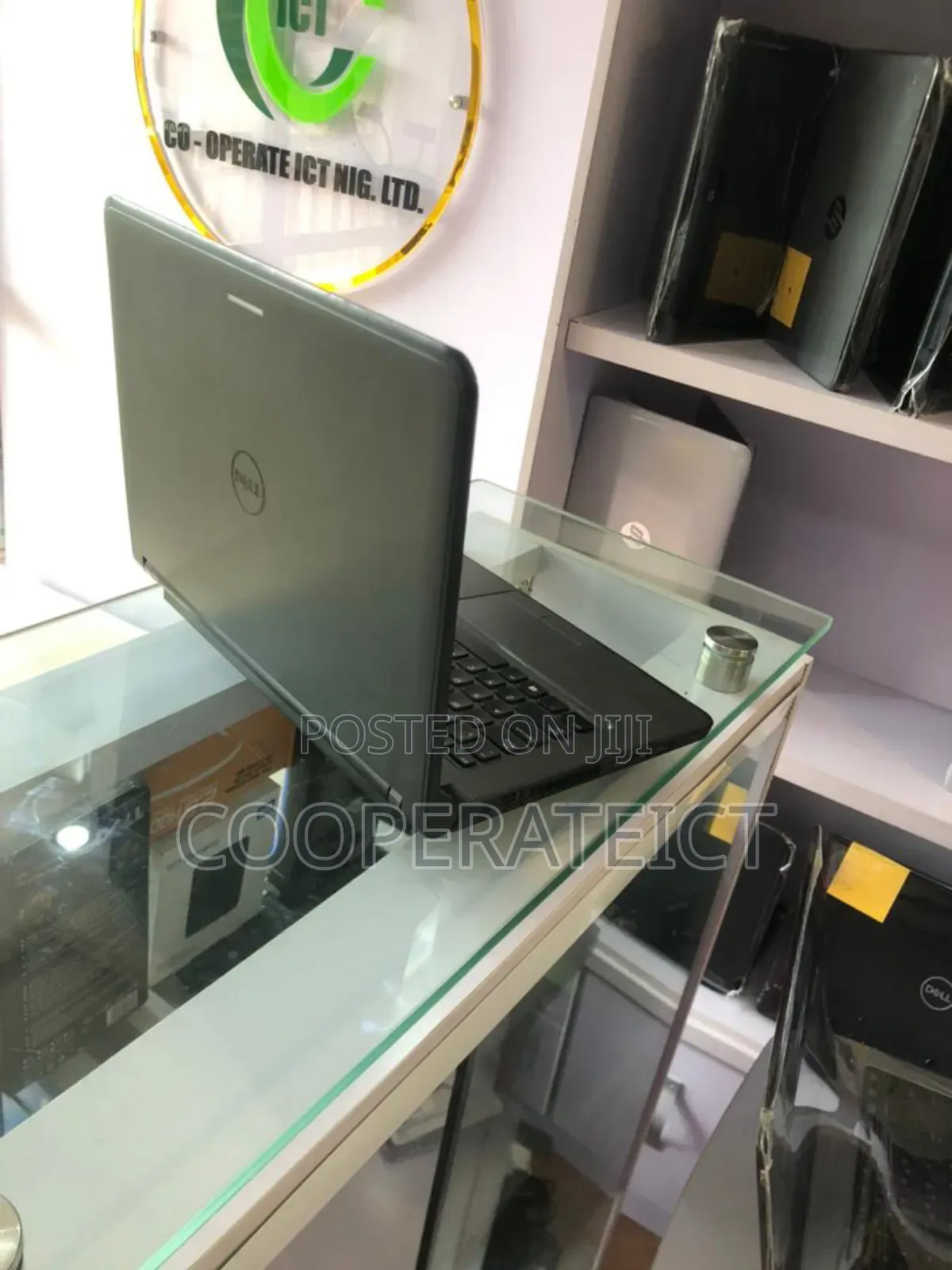 Laptop Dell Latitude 3350 8GB Intel Core I3 SSHD (Hybrid) 500GB