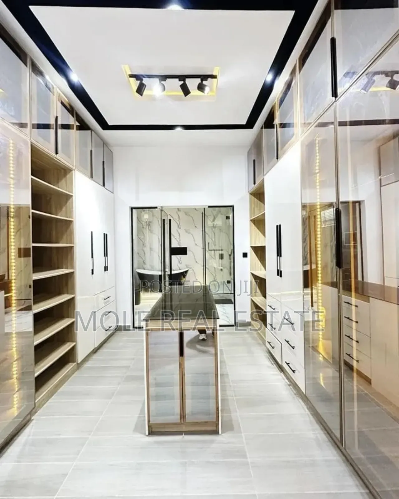 Furnished 4bdrm Duplex in Parkview Estate for sale