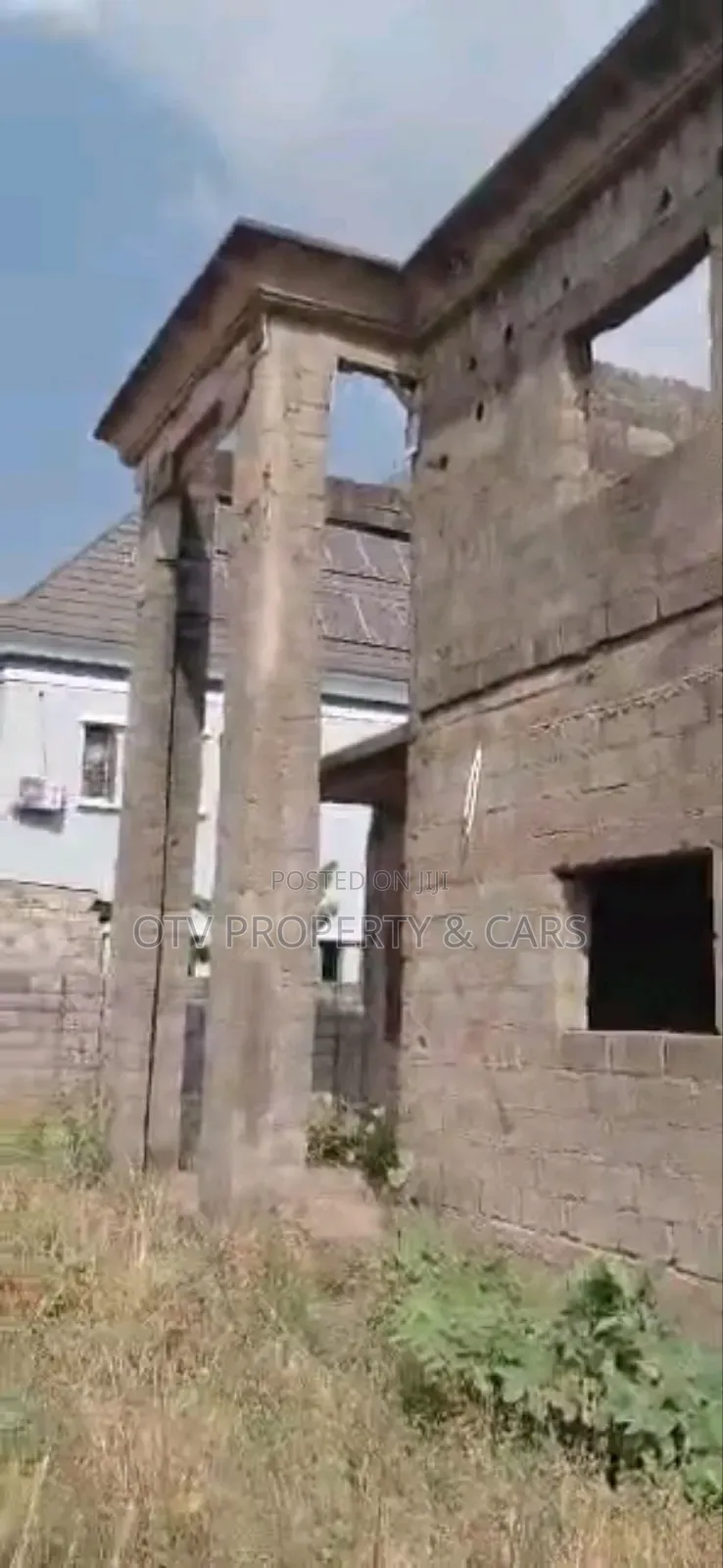 5bdrm Duplex in Gwagwalada for sale