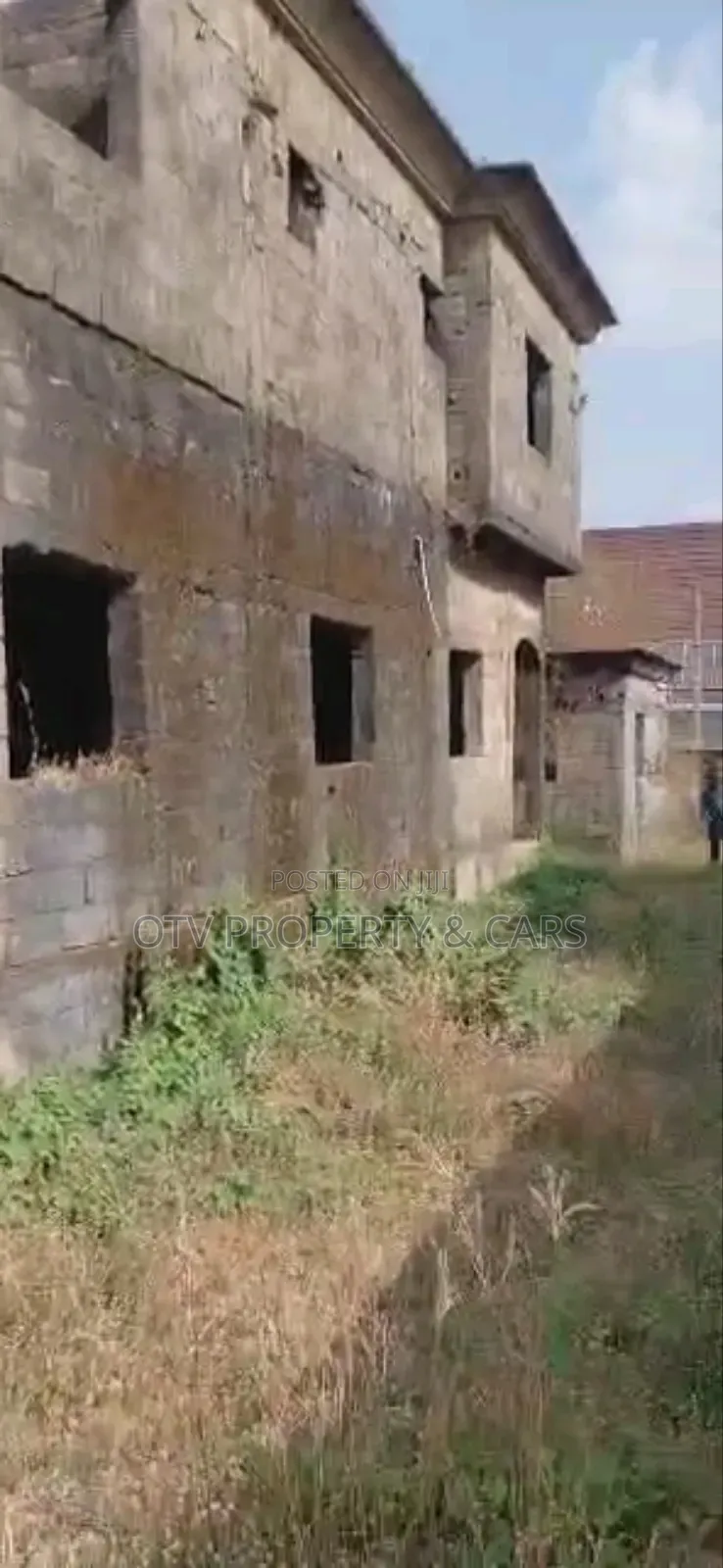 5bdrm Duplex in Gwagwalada for sale