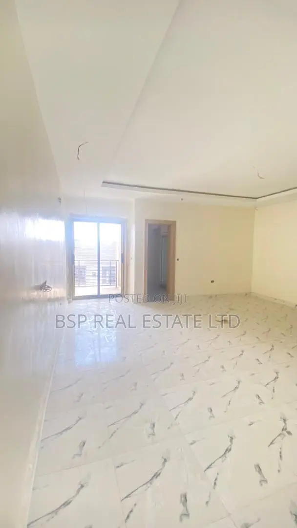 4bdrm Townhouse/Terrace in Kado for sale