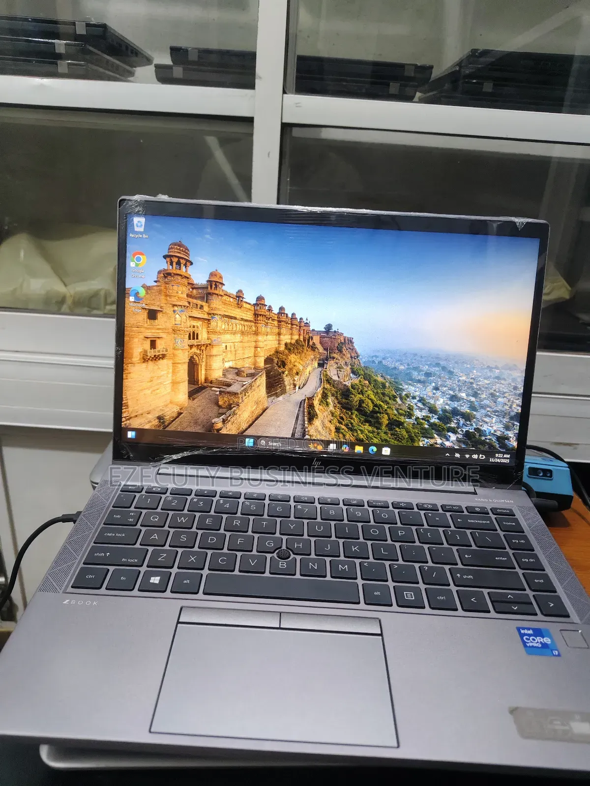 Laptop HP ZBook Firefly G8 16GB Intel Core I7 SSD 256GB
