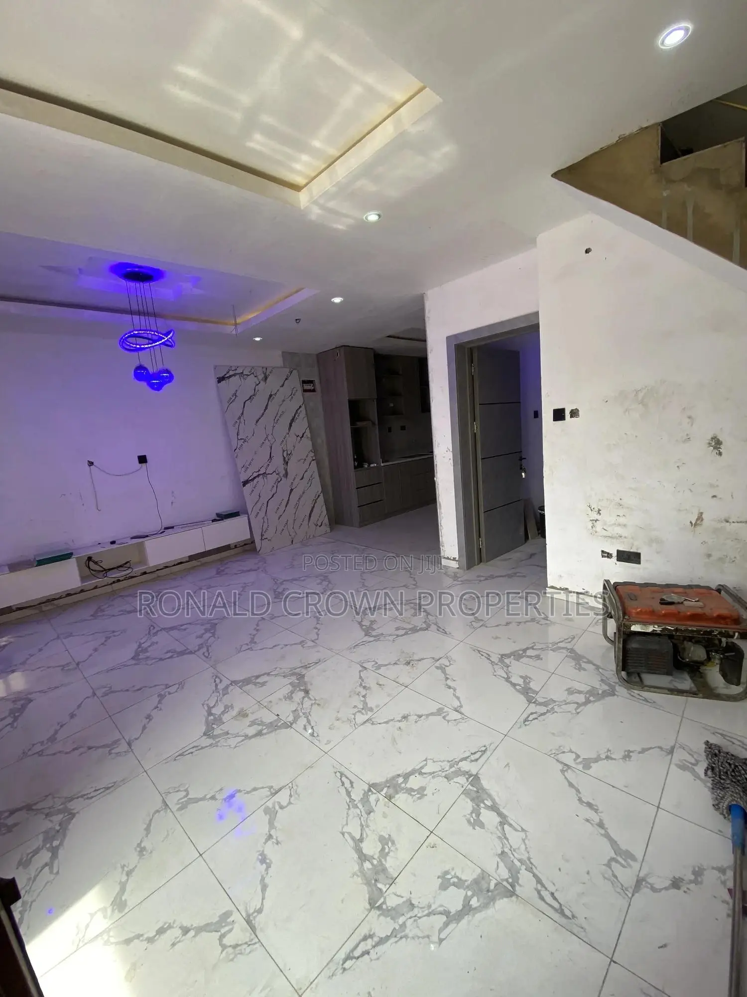4bdrm Duplex in Ago Palace for sale