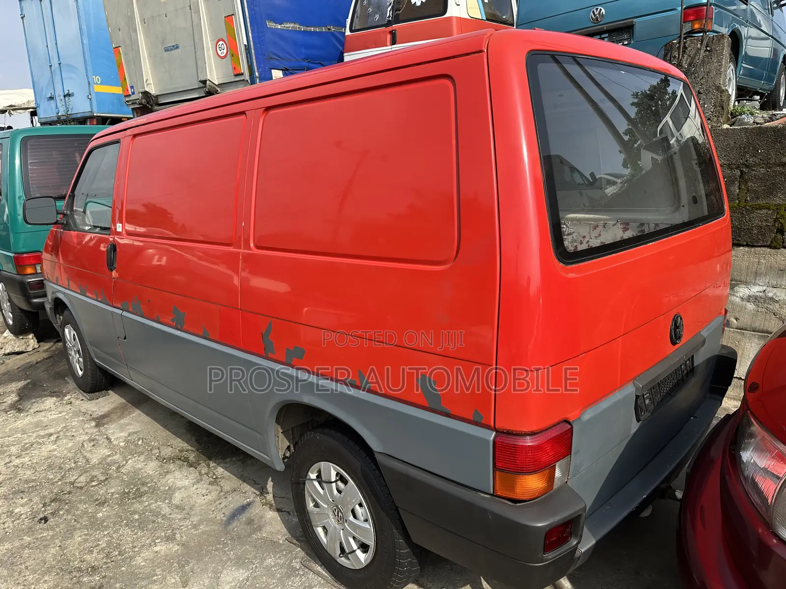 Volkswagen Transporter 2005 Red