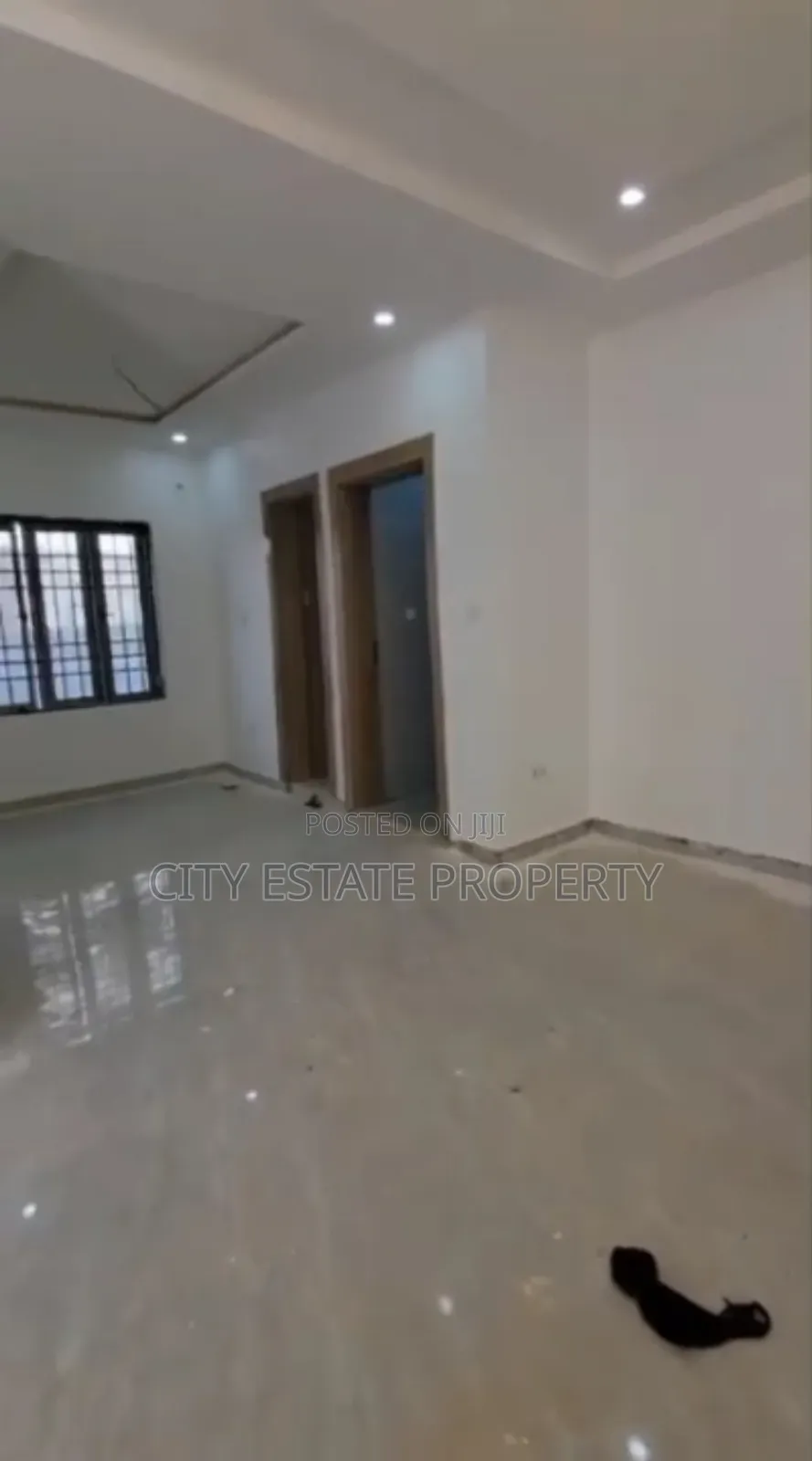 4bdrm Duplex in Life Camp for rent
