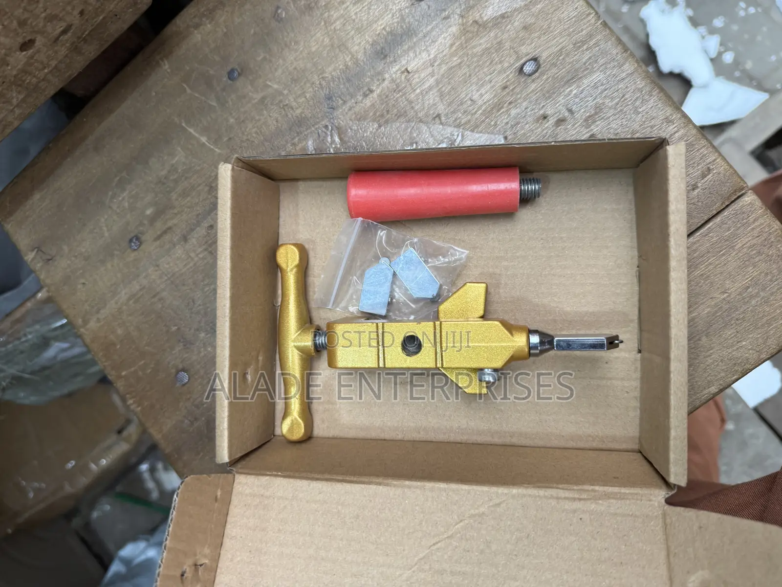 Glass Cutter Set Multi-functional Glass Cutter