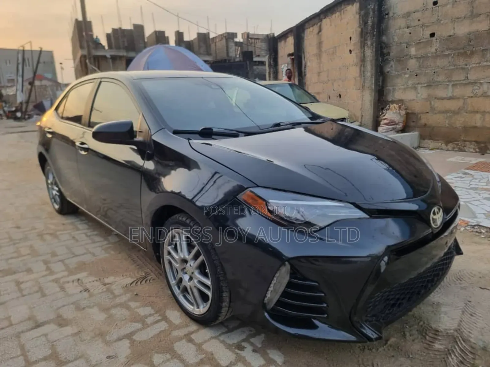 Toyota Corolla LE (1.8L 4cyl 2A) 2019 Black