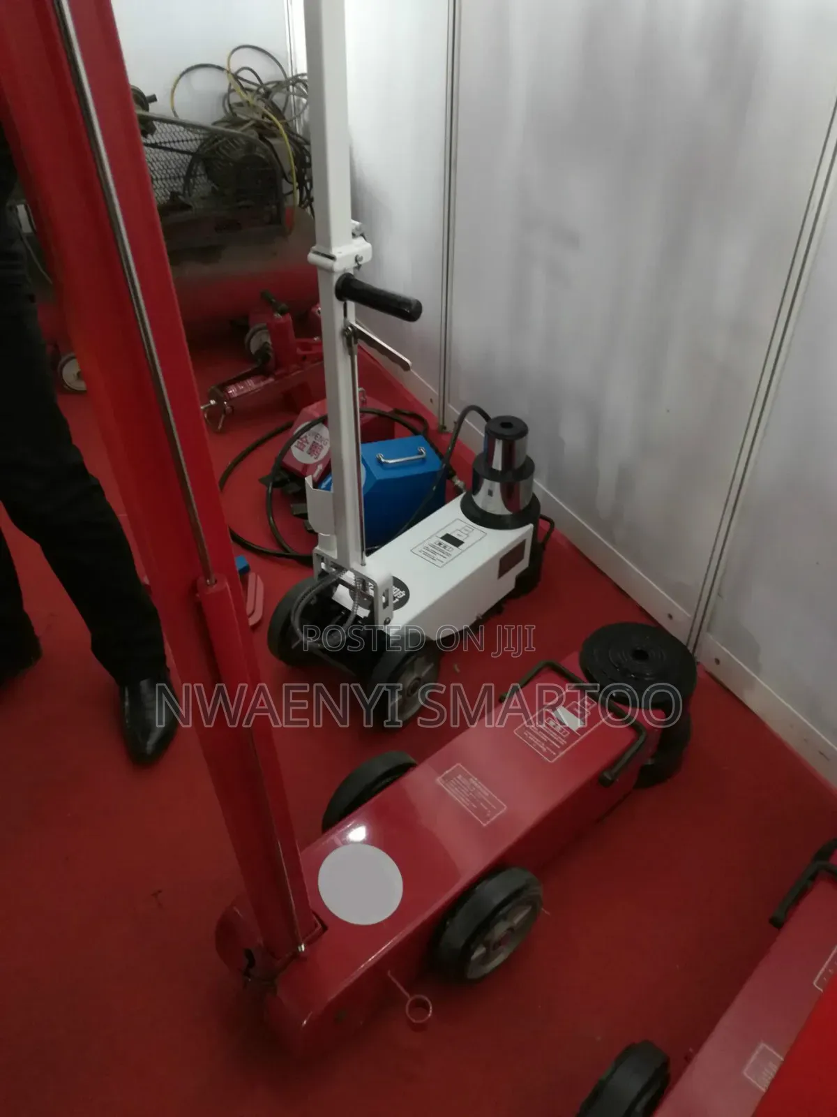 Pneumatic Hydraulic Floor Jack 100ton