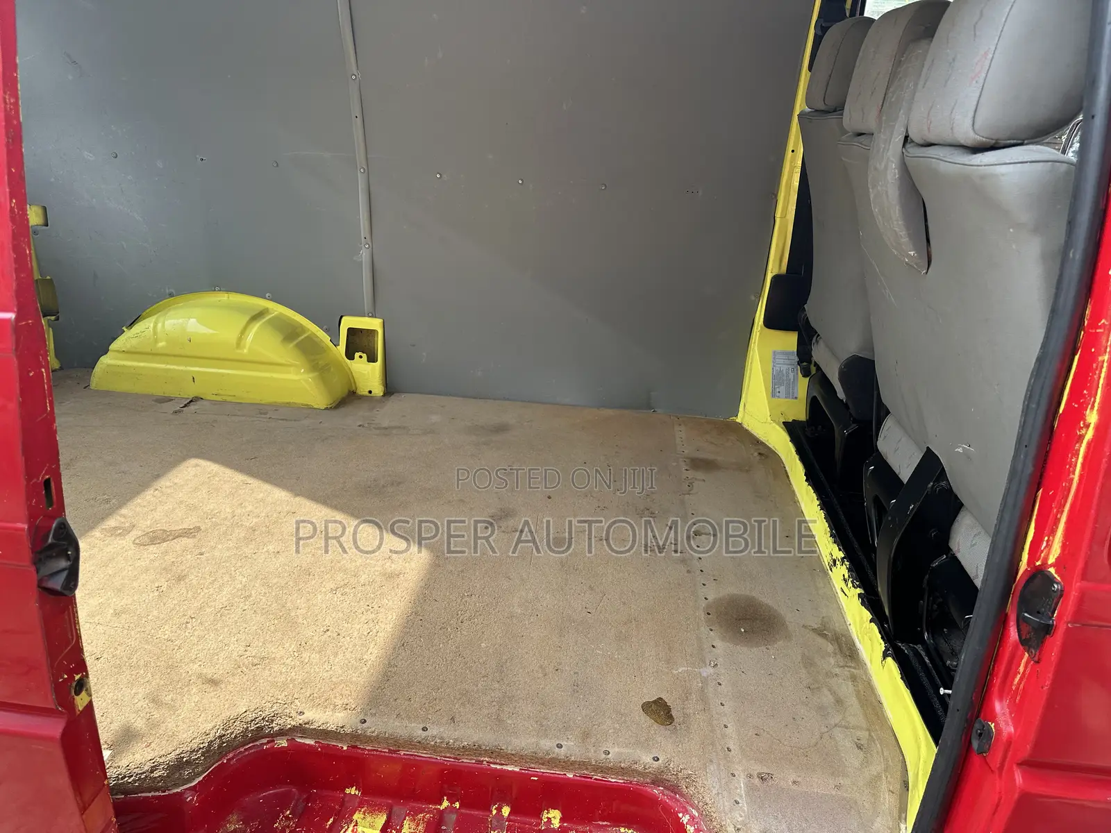 Volkswagen Transporter 2004 Red
