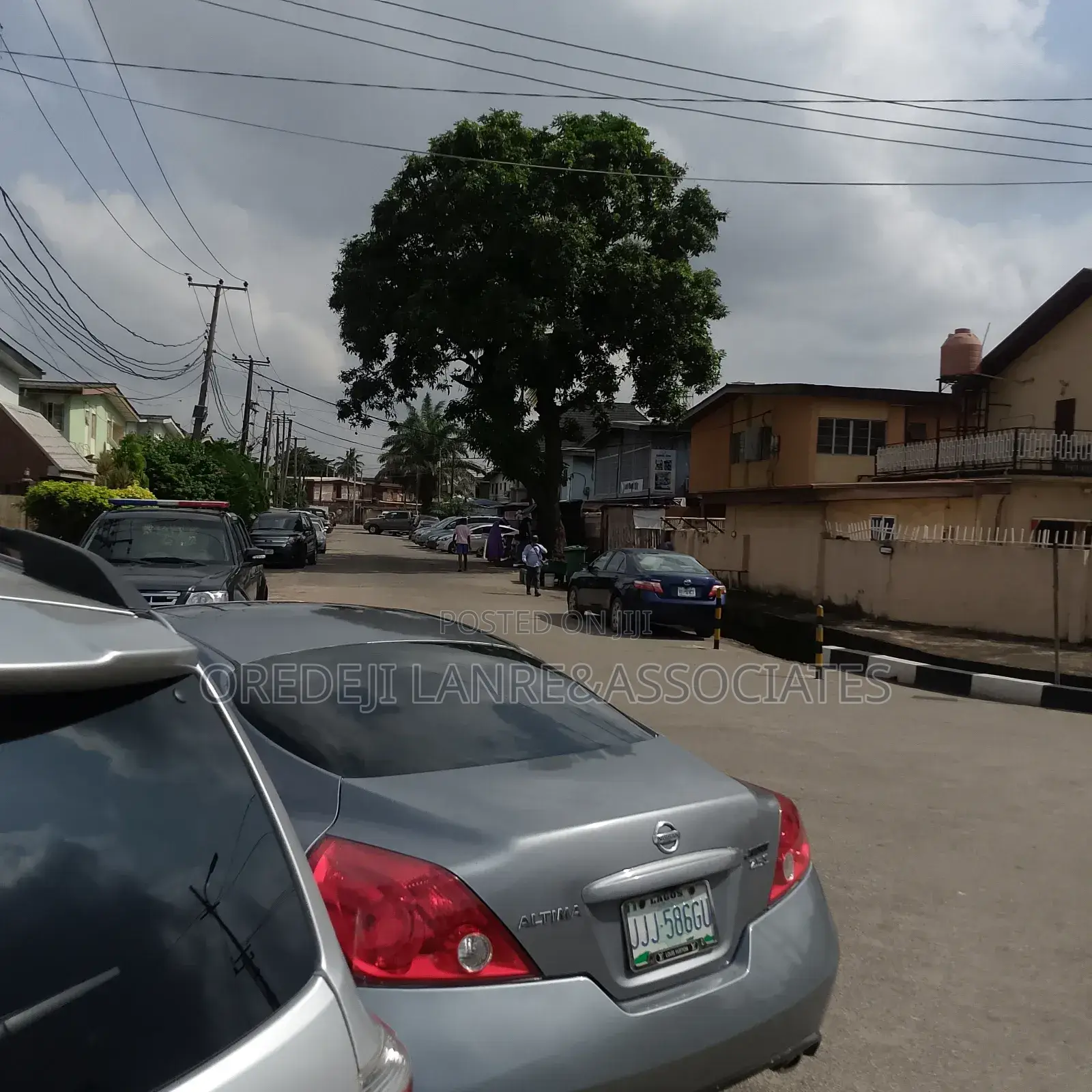 Demolishable Detached Duplexes on 1100sqm Inside Dideolu Estate Ogba