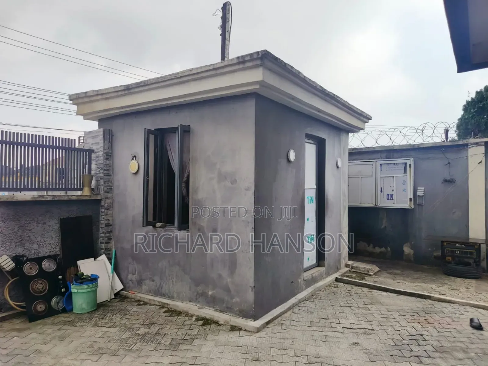 2bdrm Block of Flats in In Ogidan, Sangotedo for sale