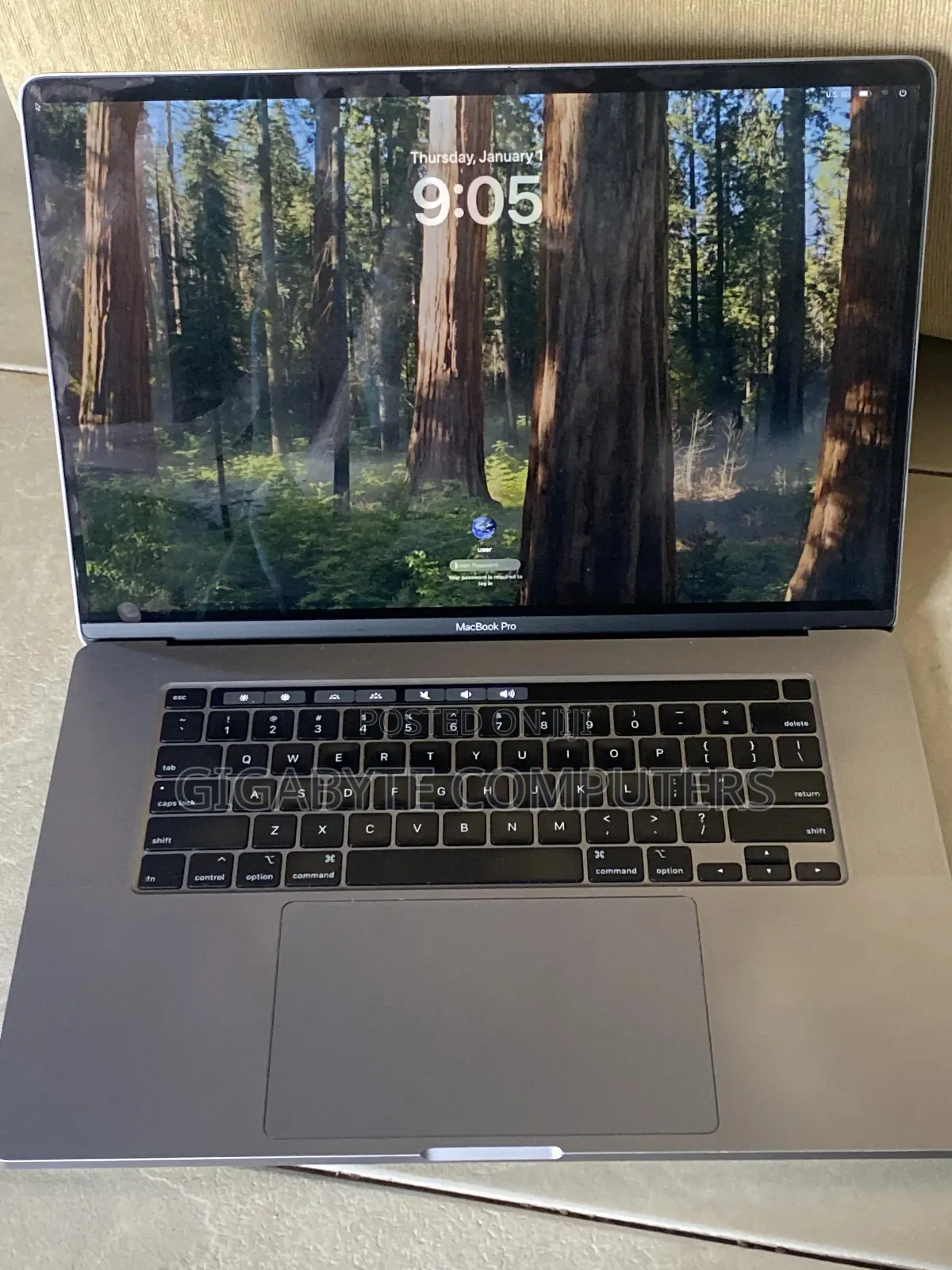 Laptop Apple MacBook 2018 32GB Intel Core i7 SSD 512GB