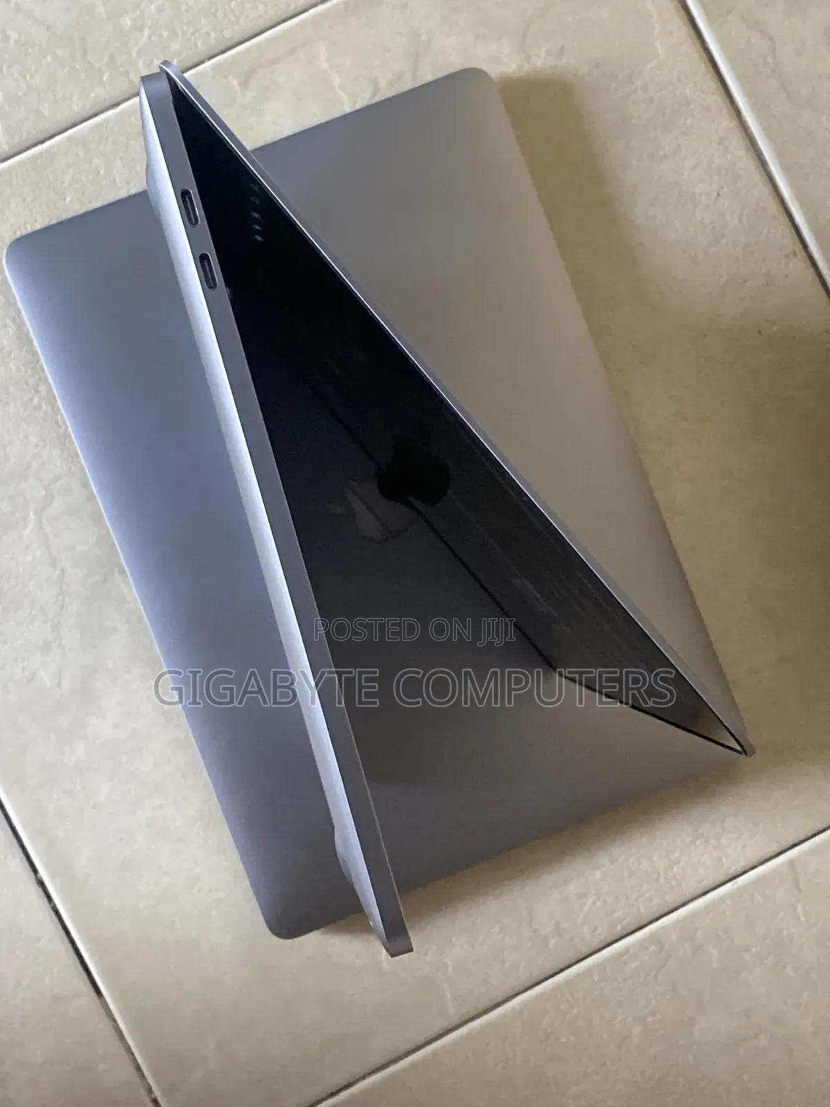 Laptop Apple MacBook 2018 32GB Intel Core i7 SSD 512GB