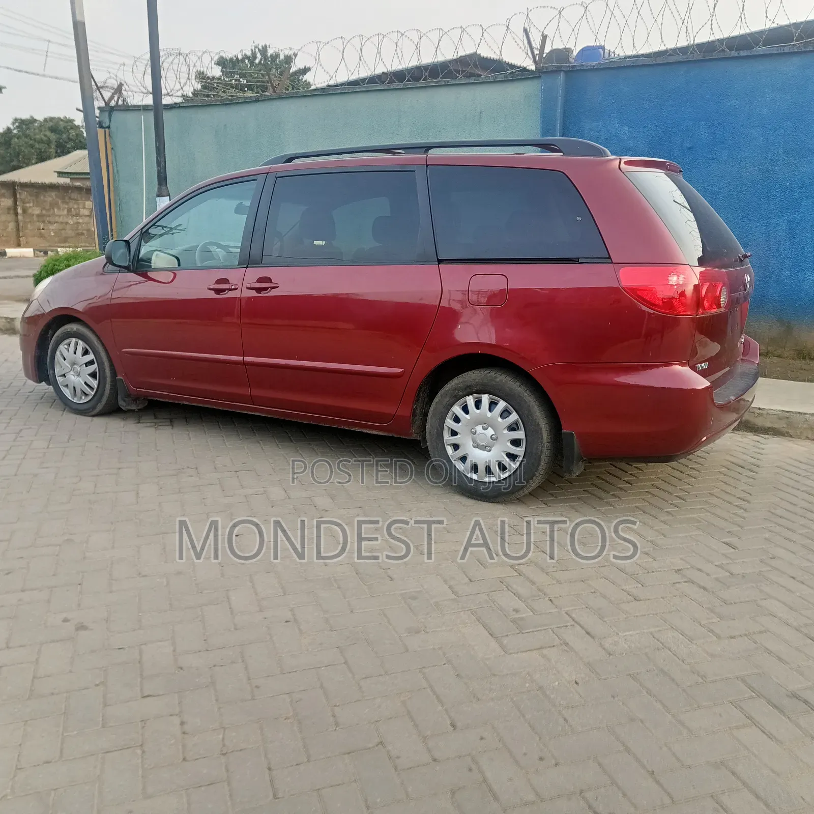 Toyota Sienna CE FWD 2007 Red