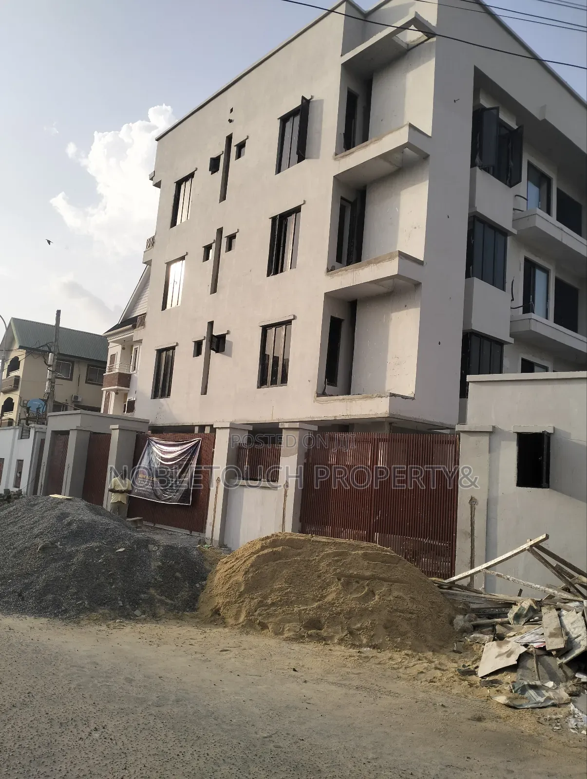 3bdrm Apartment in Ikeja Lagos, Allen Avenue for sale