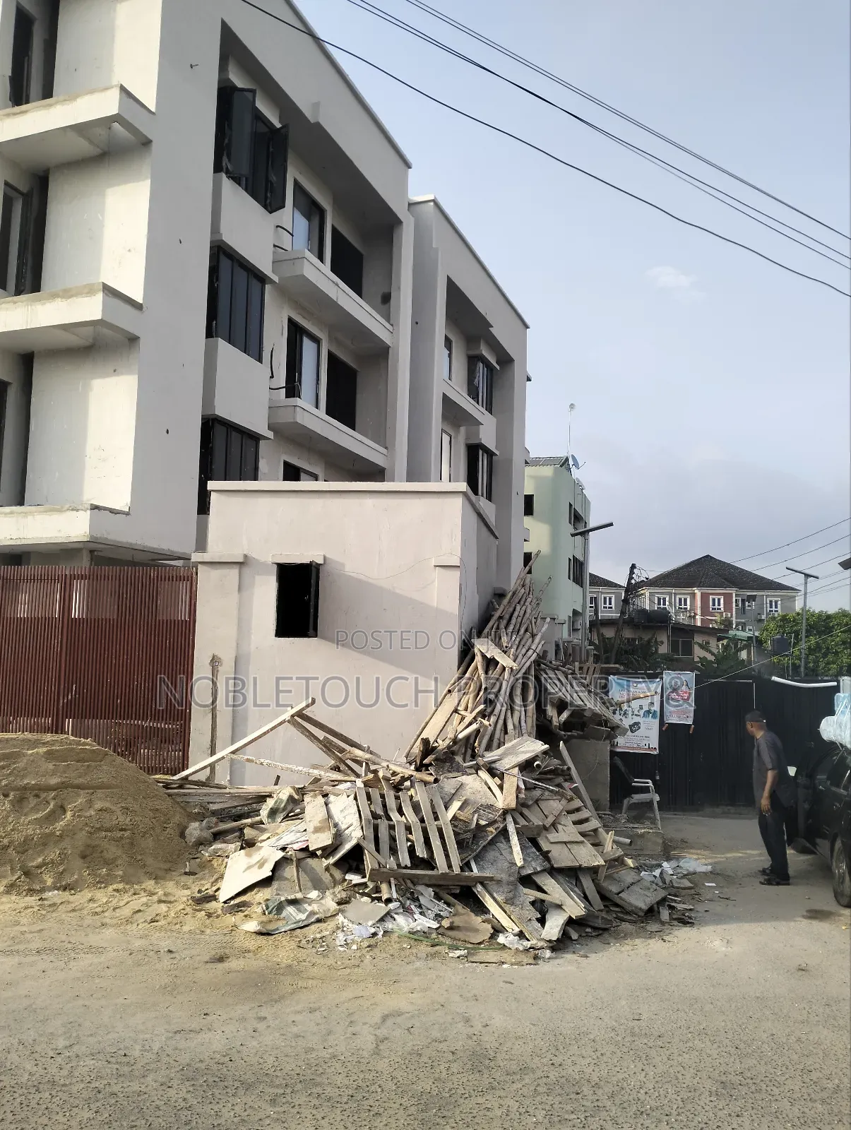3bdrm Apartment in Ikeja Lagos, Allen Avenue for sale