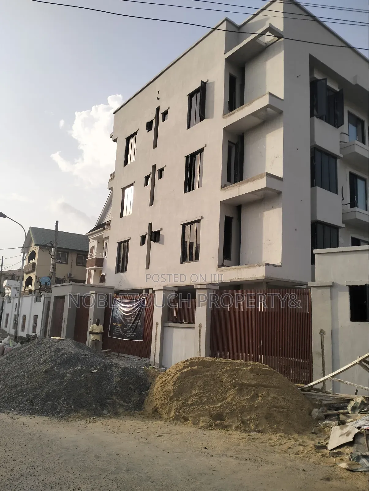3bdrm Apartment in Ikeja Lagos, Allen Avenue for sale
