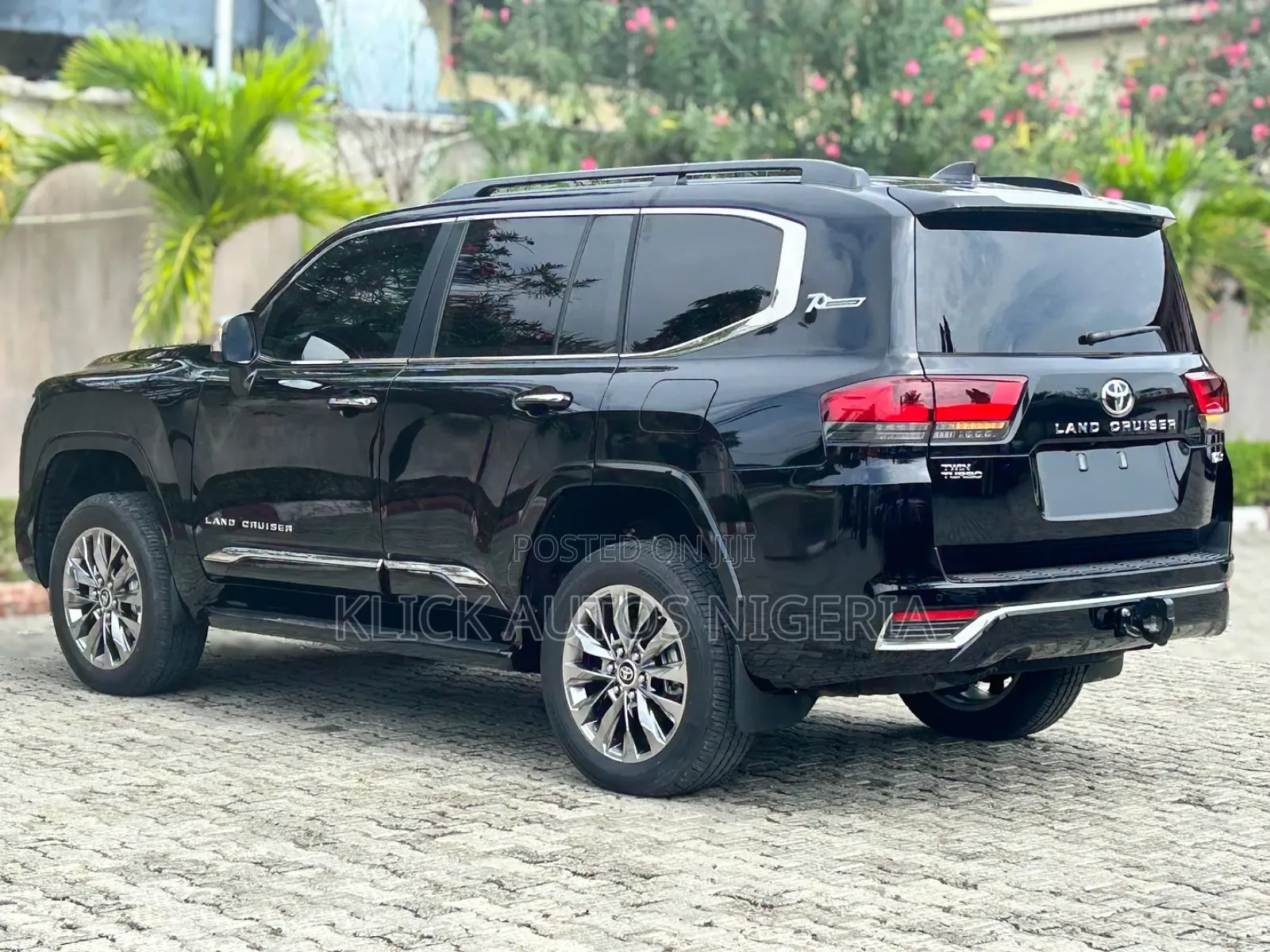 New Toyota Land Cruiser 2025 Black