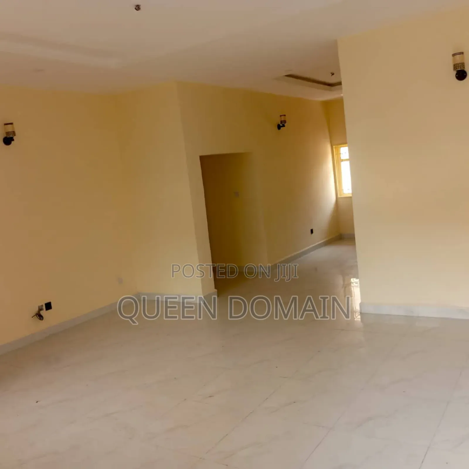 3bdrm Block of Flats in Miracle Zone Estate, Sangotedo for rent