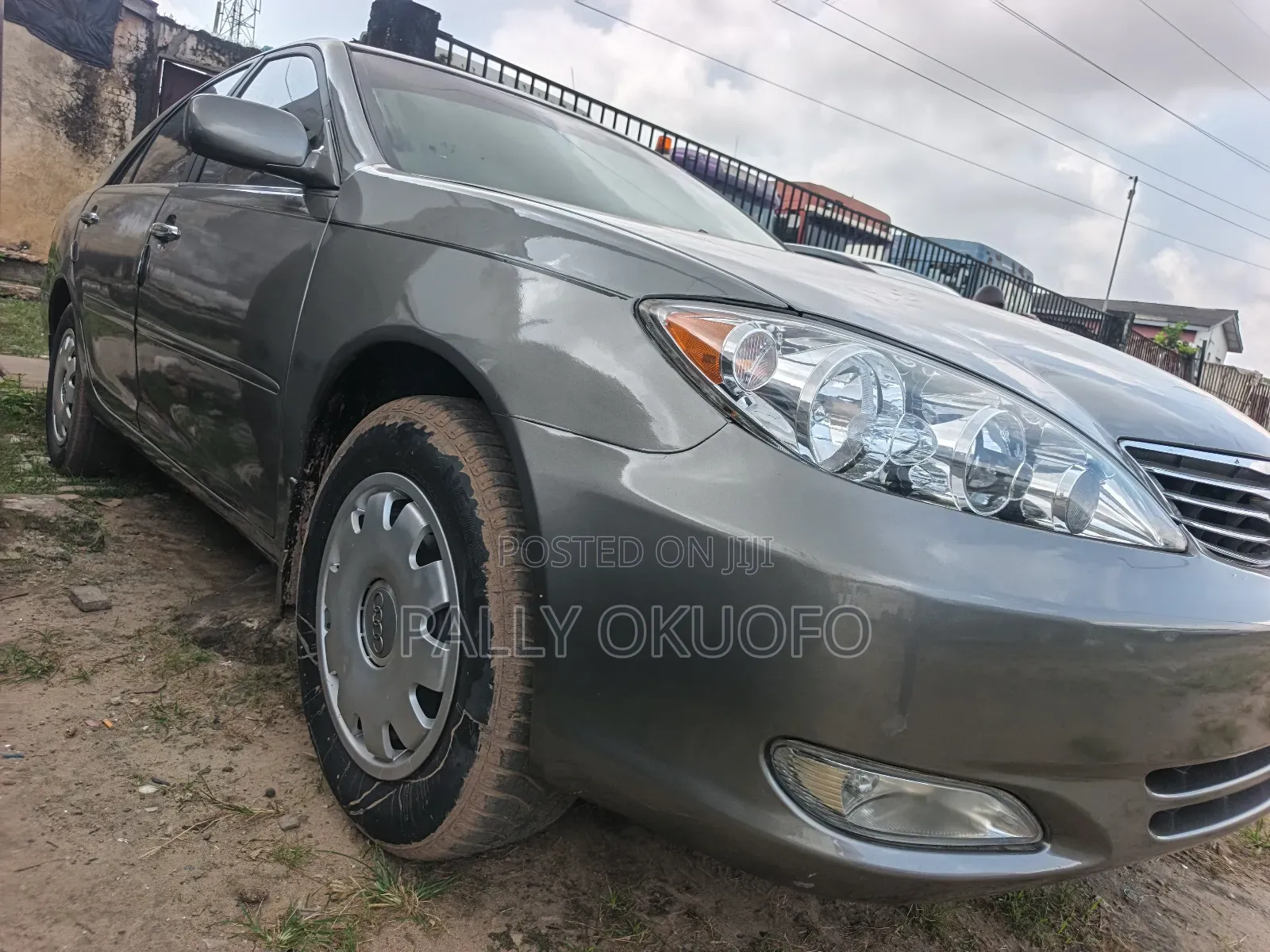 Toyota Camry 2.4 XLE 2005 Gray