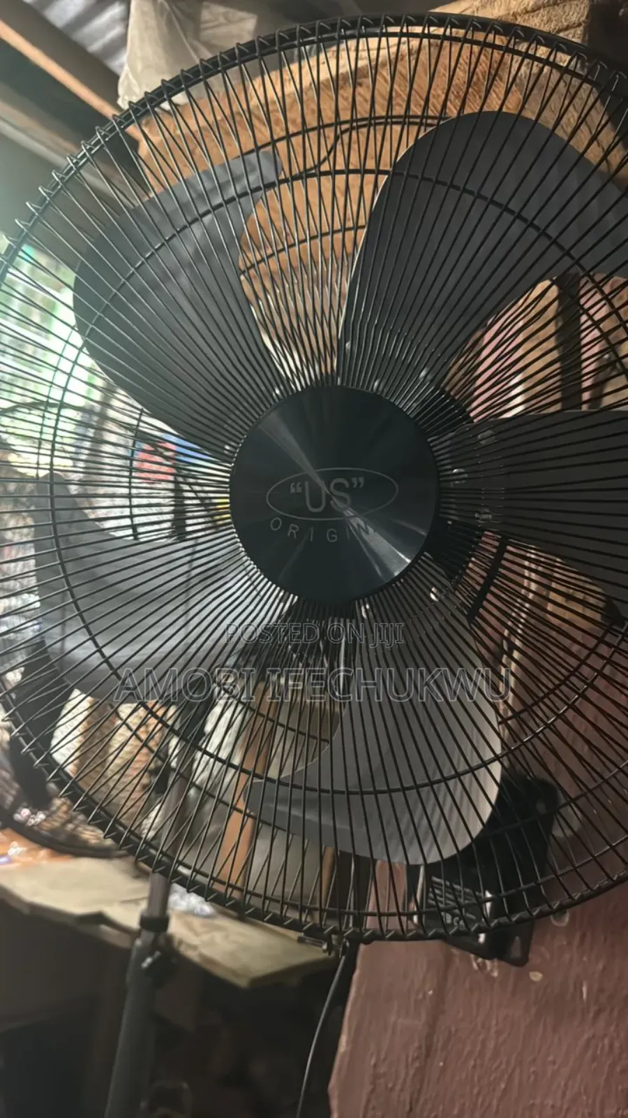 18"Inches Ac/Dc Wall Mounted Fan