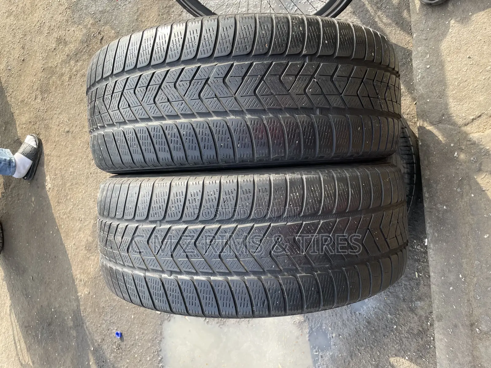 255/55r19 Tokunbo Tires