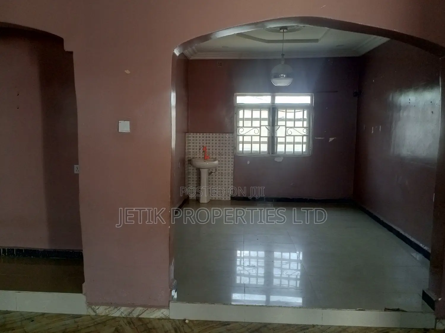 3bdrm Bungalow in Welfare Quarters, Makurdi for sale