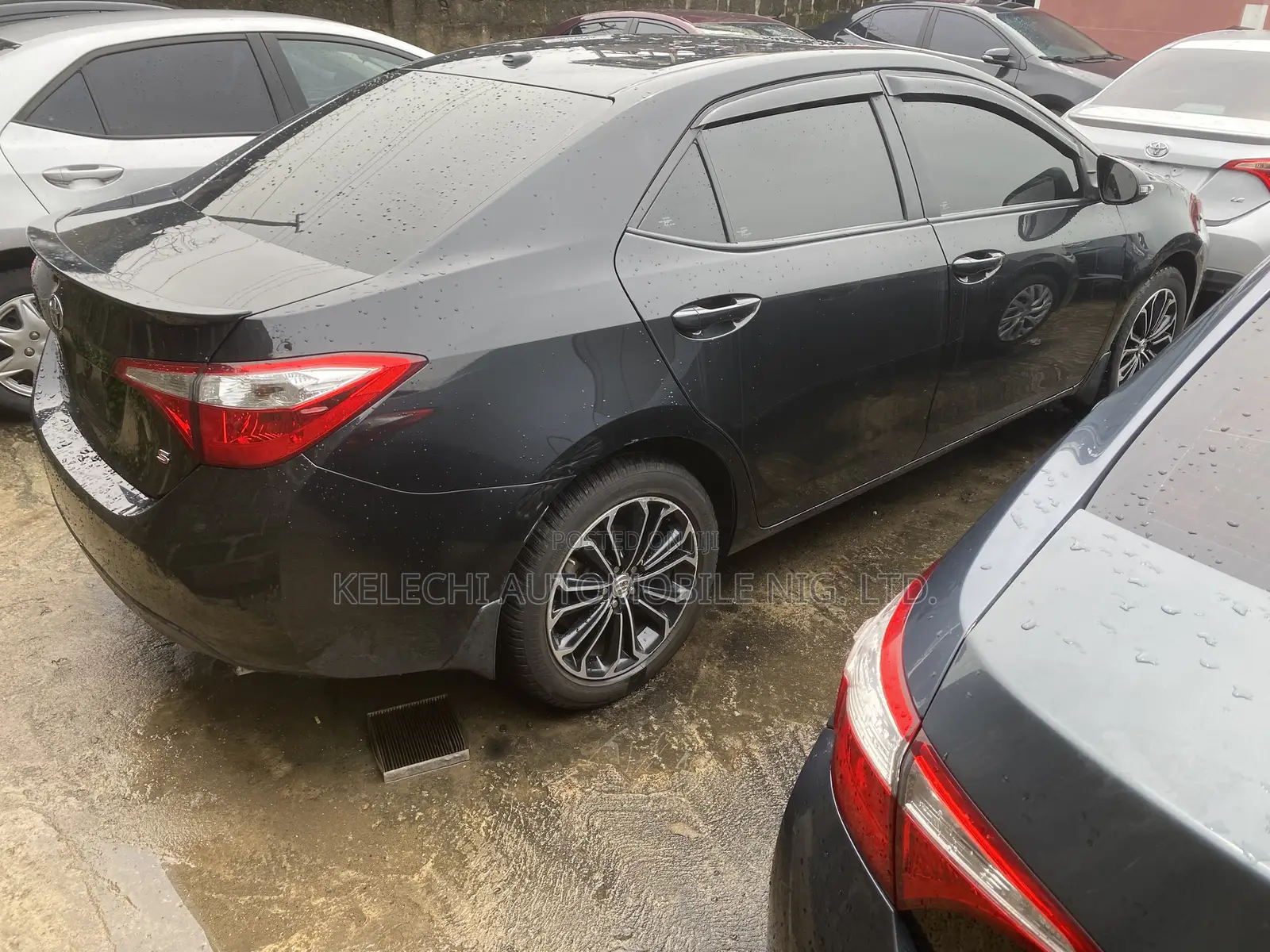 Toyota Corolla S 4dr Sedan (1.8L 4cyl CVT) 2015 Black