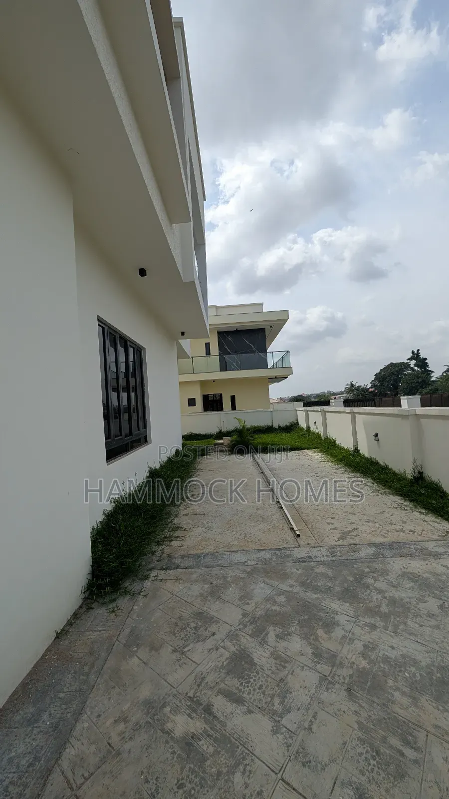 4bdrm Duplex in Kolapo Ishola Gra, Akobo for sale