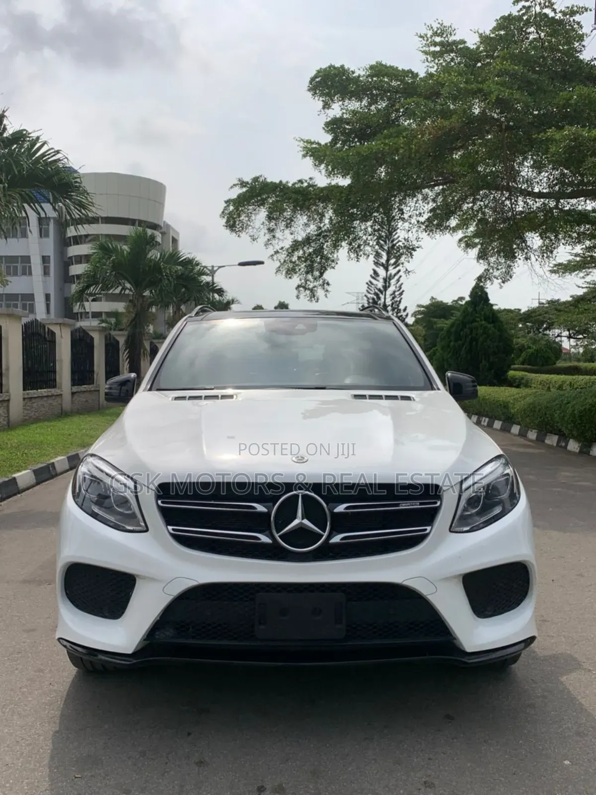 Mercedes-Benz GLE-Class AMG GLE 43 4MATIC 2017 White