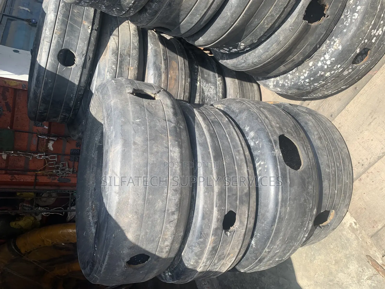 Original Fender Tyre