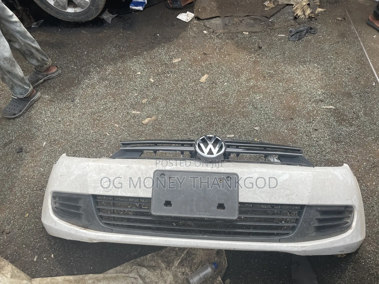 Front Bumper Volkswagen Golf 6