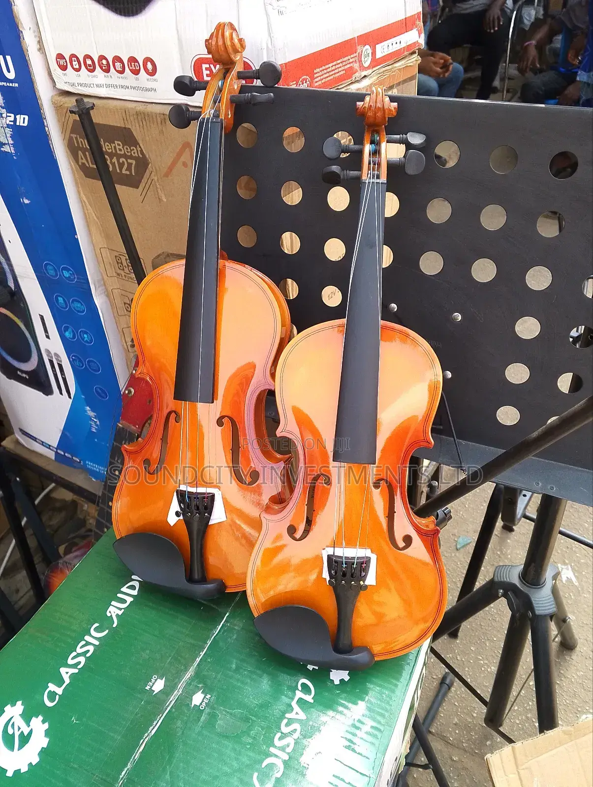 All Sizes Of Acoustic Violins Available.