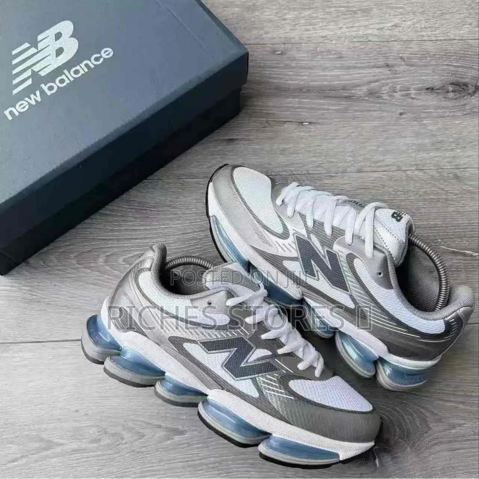Exclusive Quality New Balance Absorb 2000 Sneakers