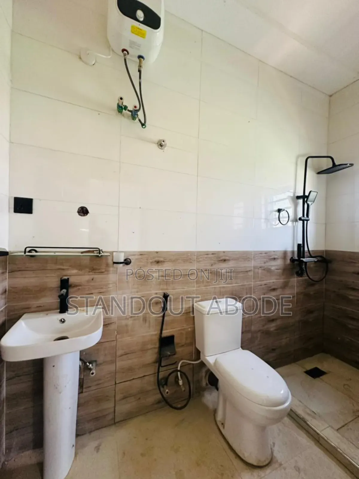4bdrm Duplex in Inside An Estate, GRA Phase 1 for sale