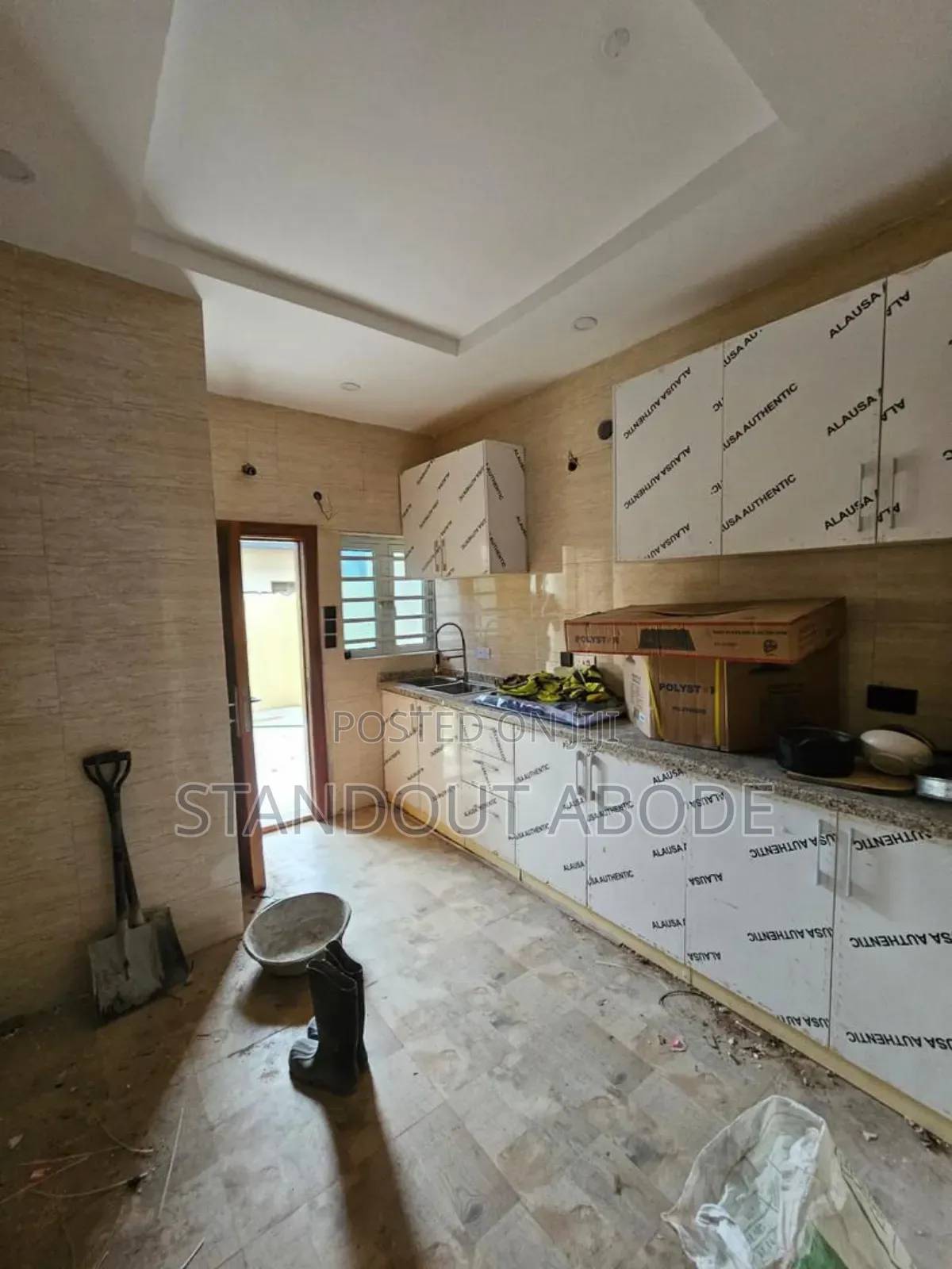4bdrm Duplex in In An Estate, Dopemu for sale