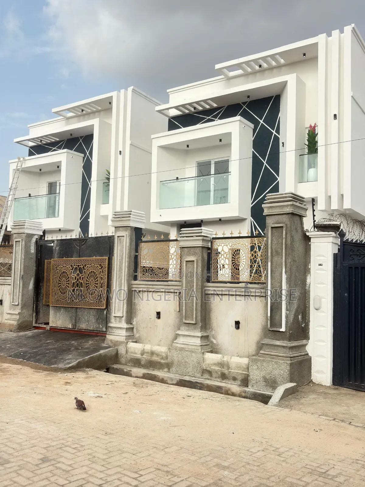 5bdrm Duplex in Amazing Grace Estate, Agege for sale