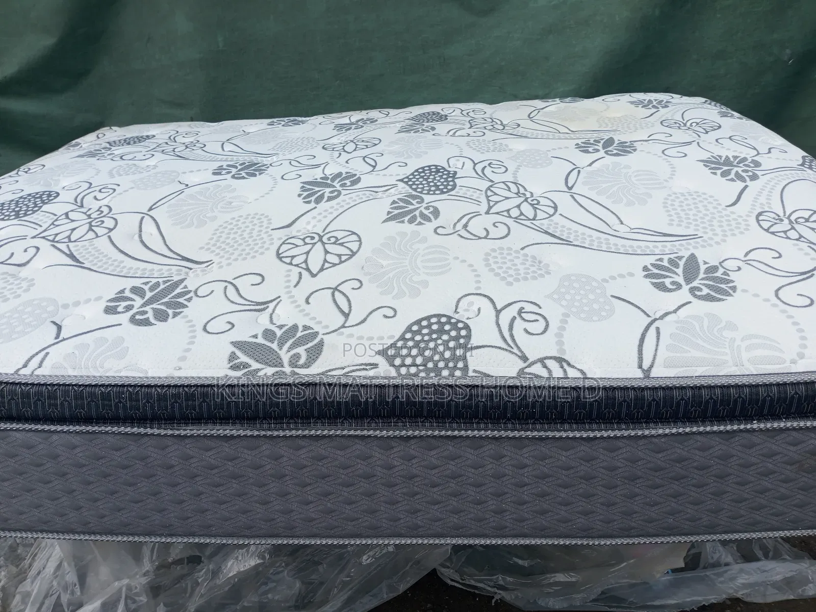 Good Mattress for Home Use and Hotel Apartment